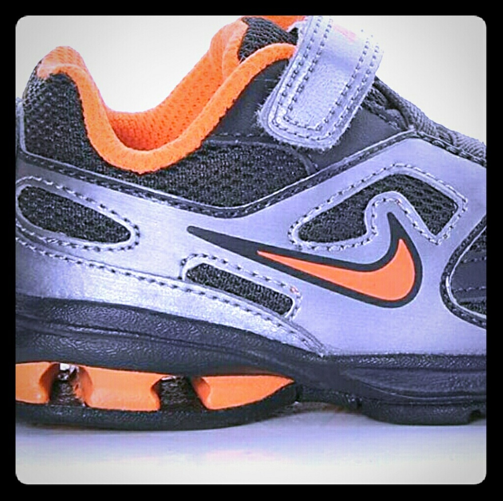 NikeREAX
